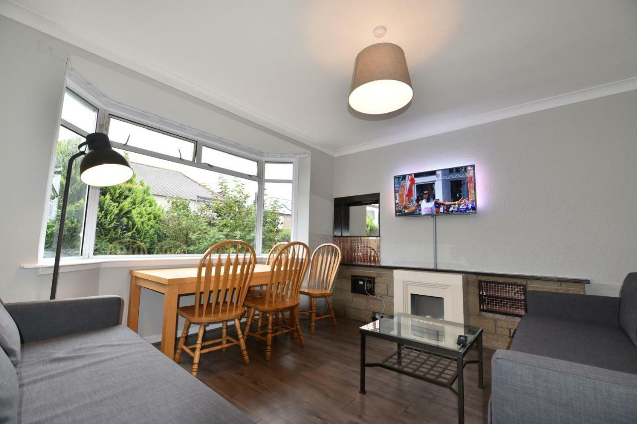 Sighthill 3 Bedrooms With Private Garden エディンバラ エクステリア 写真